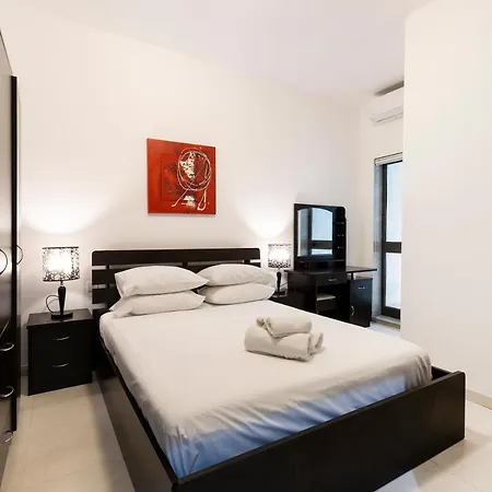 Appartement Centre Paceville Apt With Terrace, Bbq & Wifi By 360 Estates *